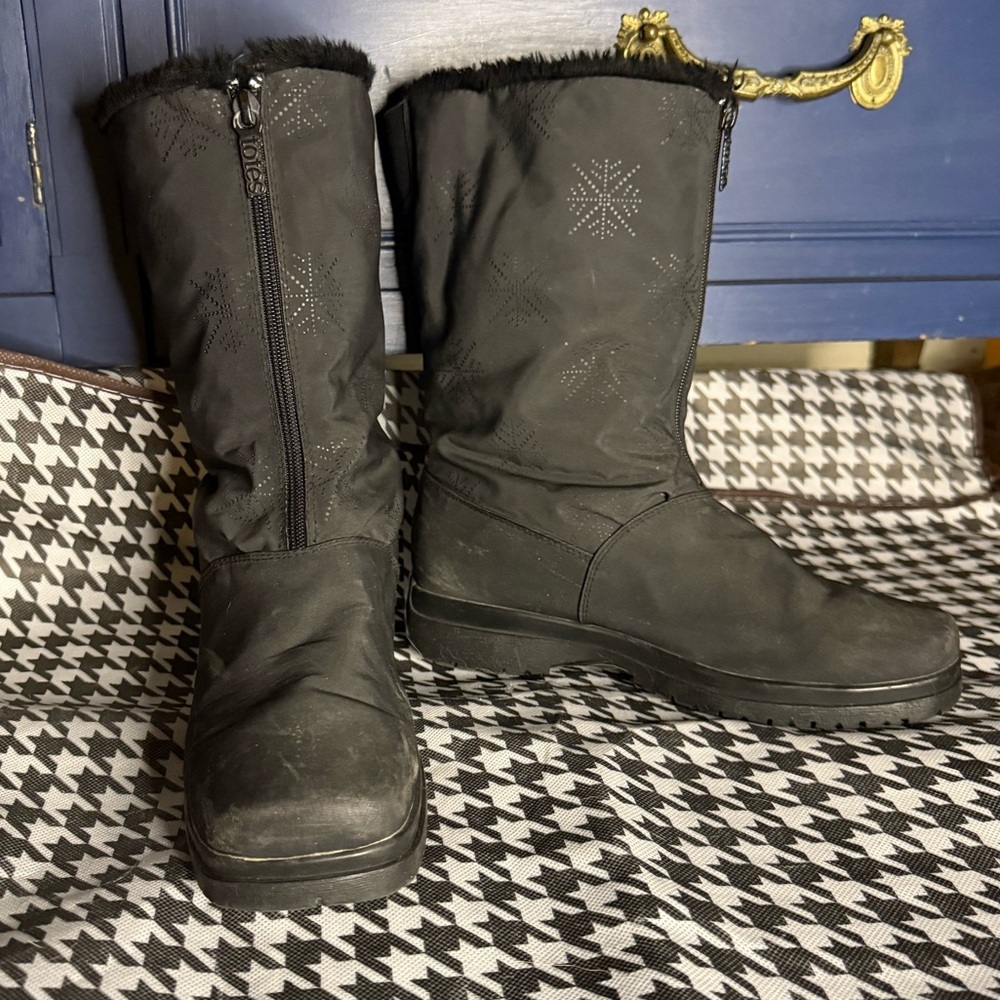 Totes women's black winter and rain boots